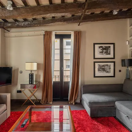 U-nique Pou Ii Apartment Barcelona